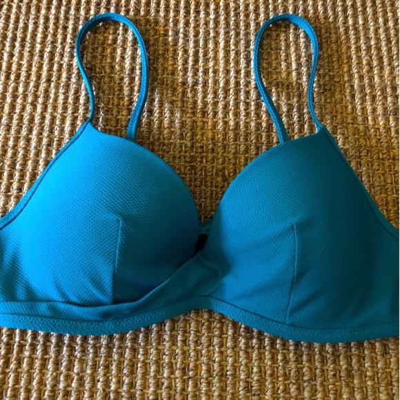 Shade and Shore Bikini Swim Top 34 C - Picture 1 of 6